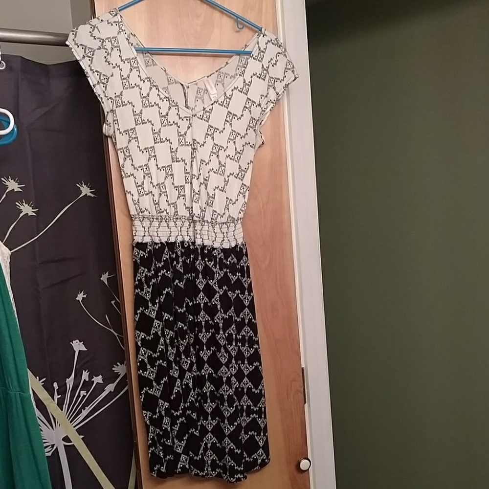 Patterned Black and White Dress